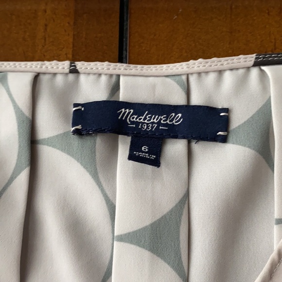 Madewell Flowy Tank - Picture 3 of 3